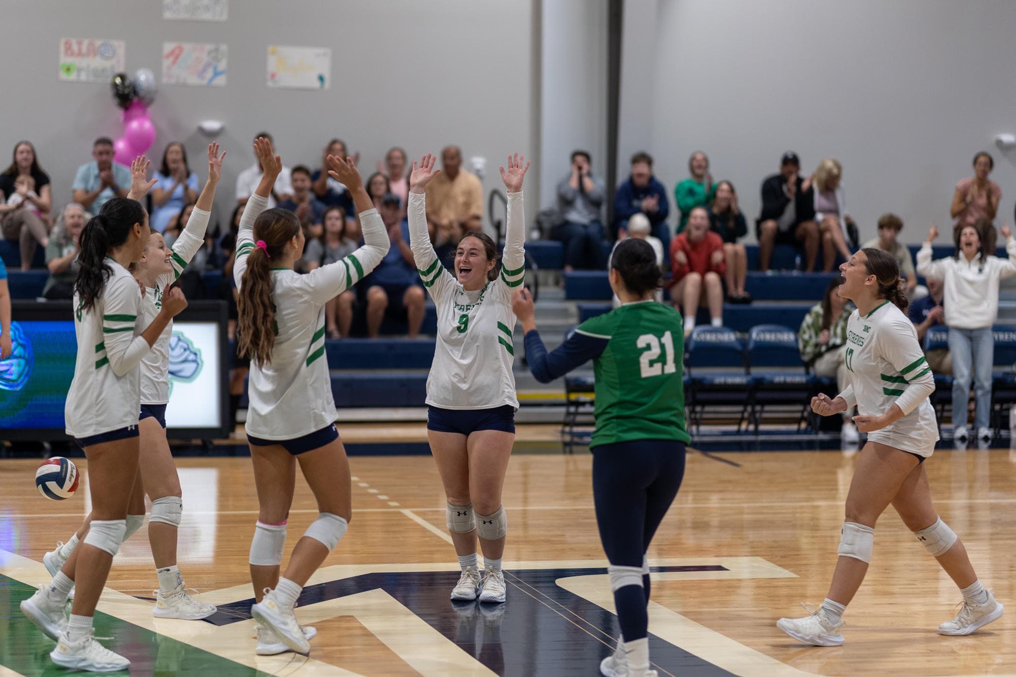 Volleyball HOME - Florida College