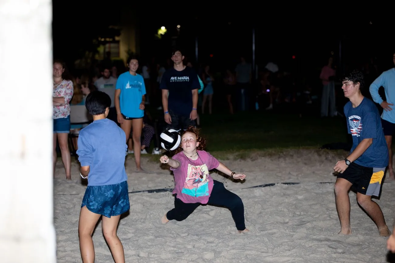 Sand Volleyball intramural